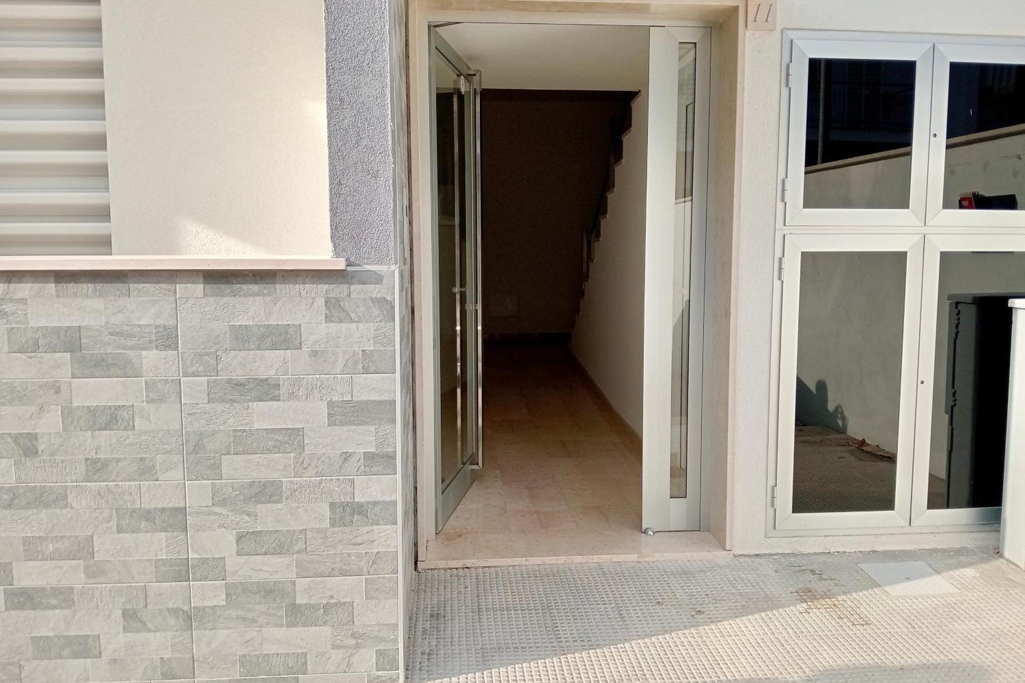 Prima Classe - With Private Garage - Molfetta